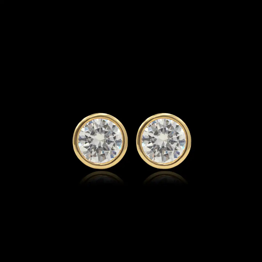 Brincos Round Bezel 6mm Banhado a Ouro 24k