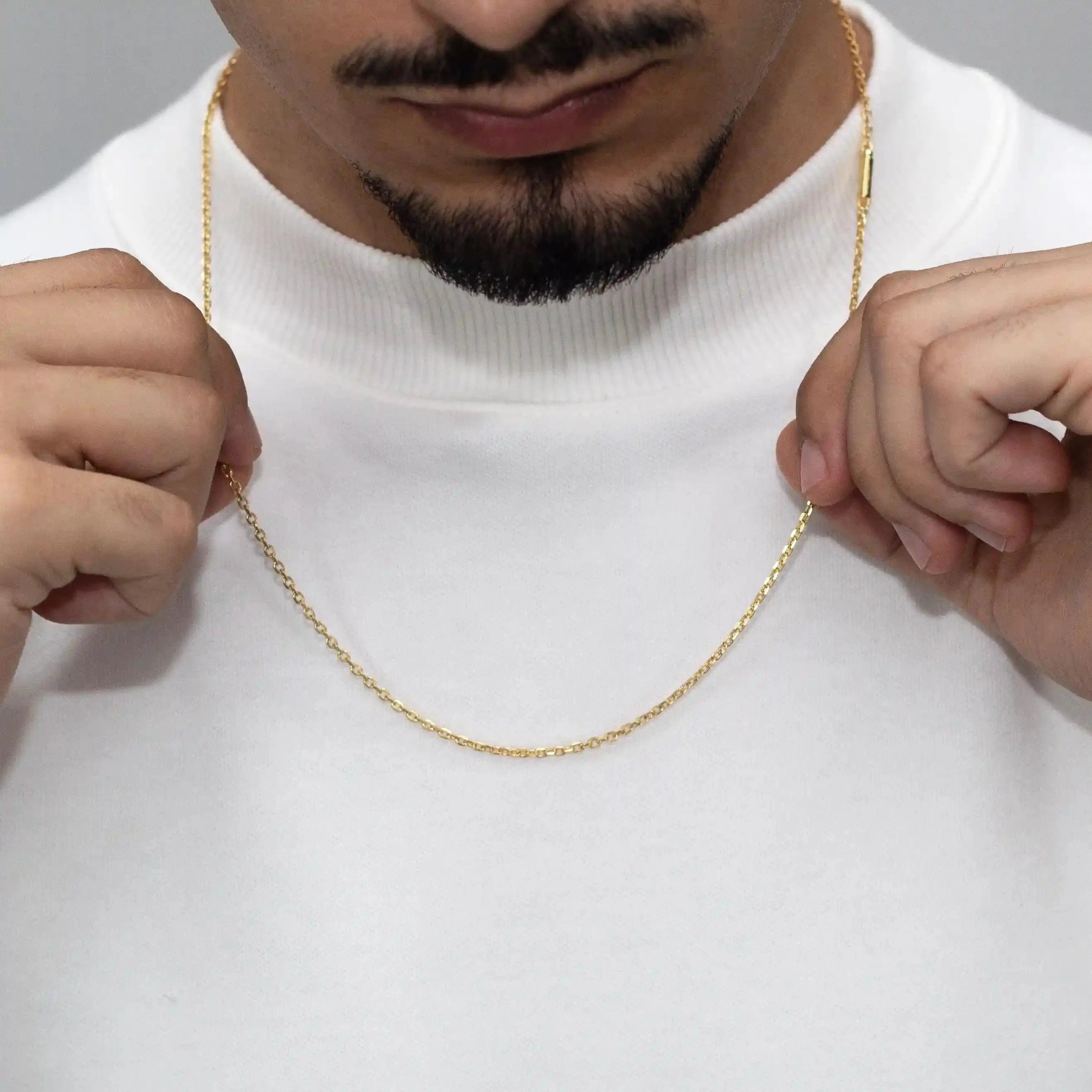 Corrente Cartier Cadeado 2,5mm Banhado a Ouro 24k