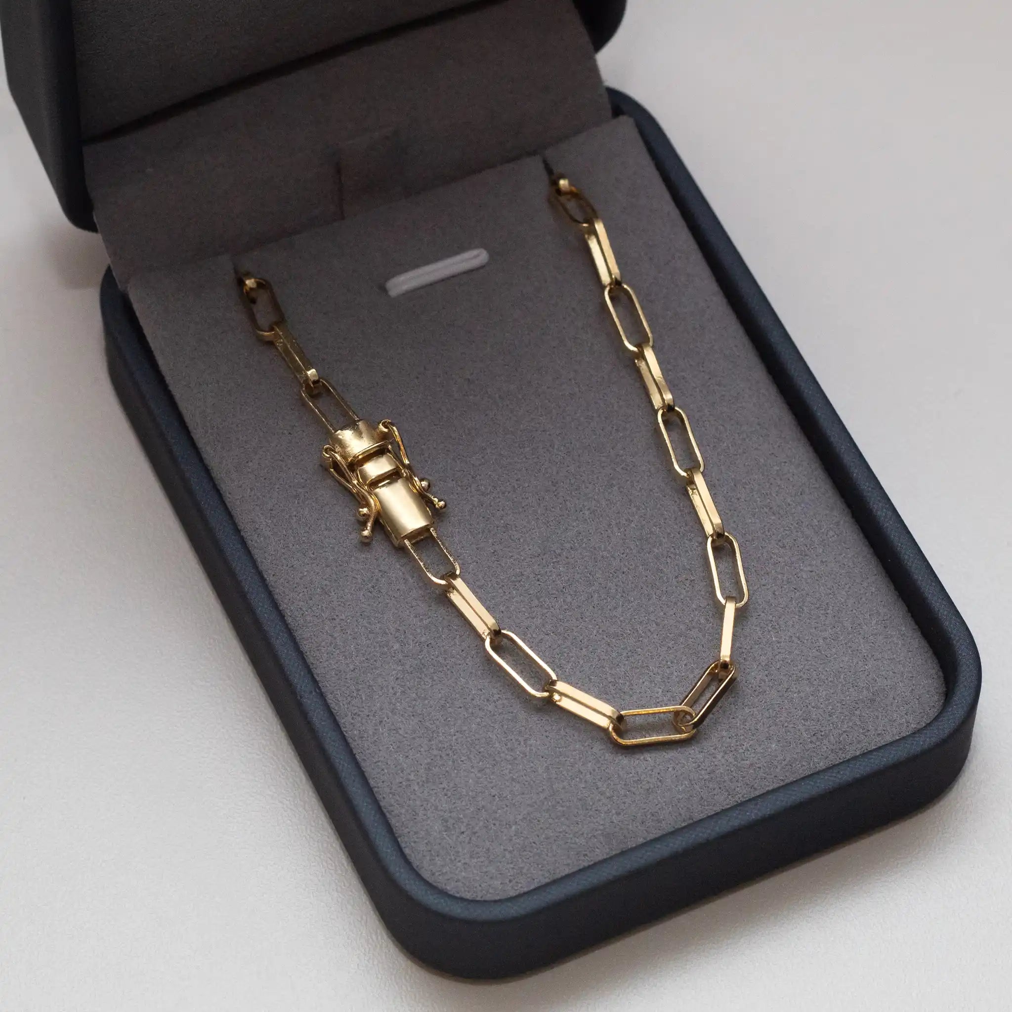 Corrente Cartier Meia Cana 4mm Banhado a Ouro 24k