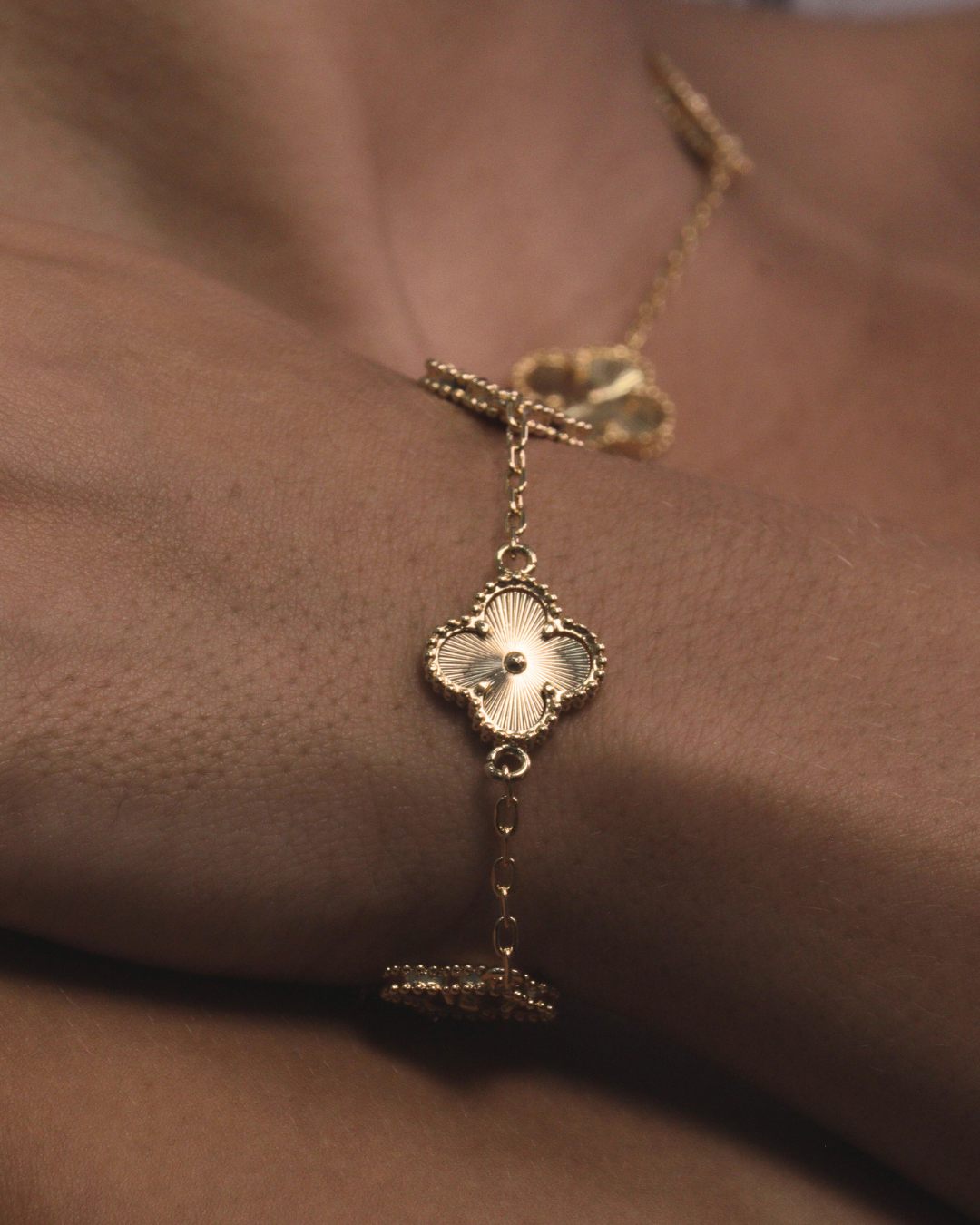 Conjunto Trevo Banhado a Ouro 24k - V. Cleef