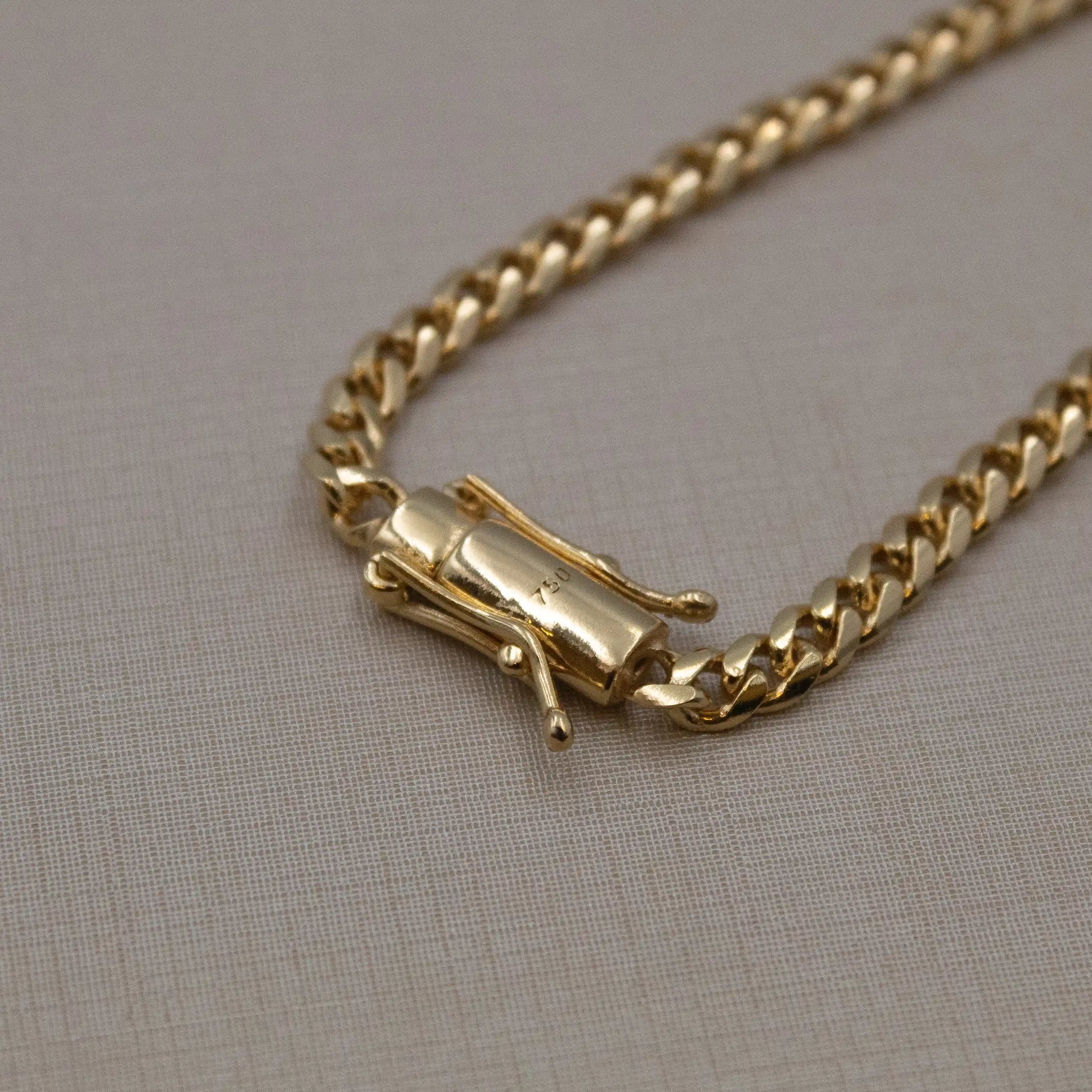 Corrente Cuban 4mm banhado a ouro 24k