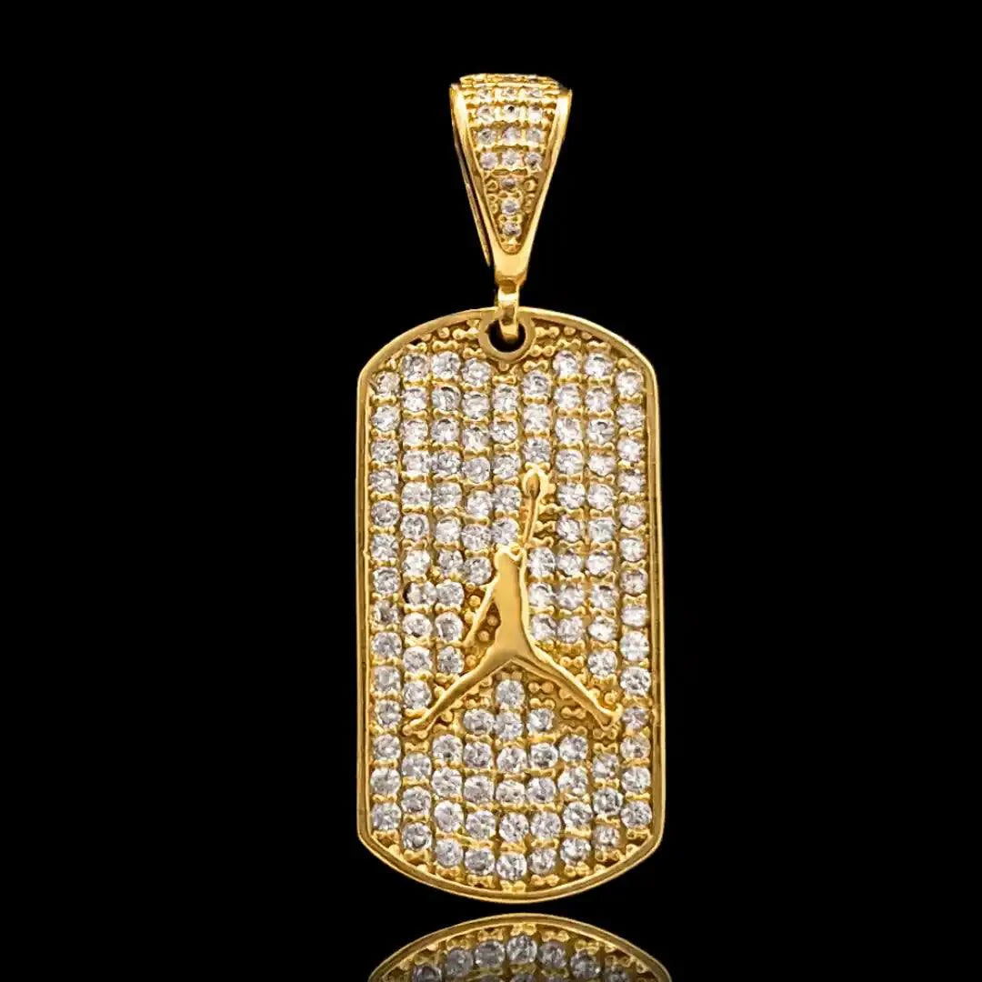 Pingente Jordan Cravejado Banhado a Ouro 24k
